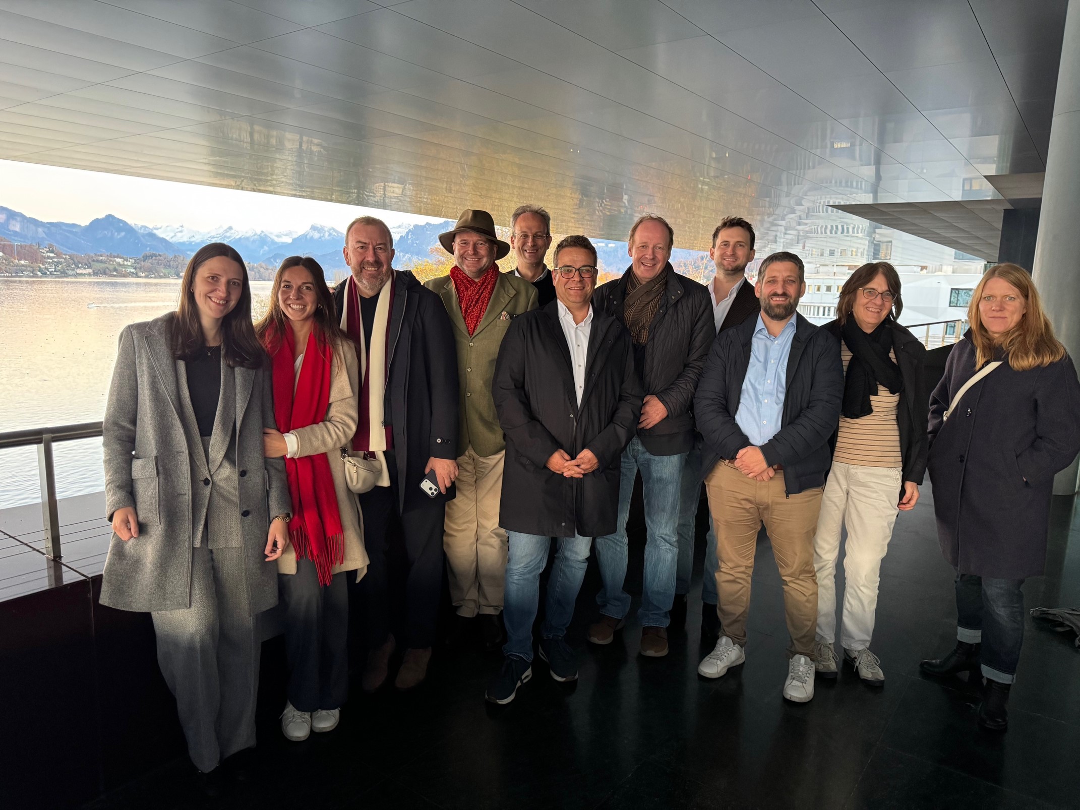 Photo de groupe des représentants.